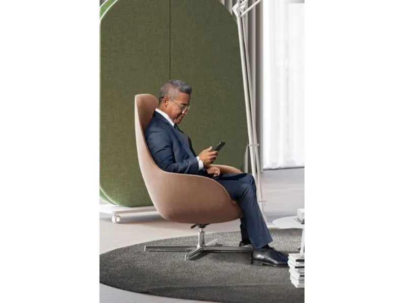 Poltroncina Truka lounge girevole oscillante Con poggiatesta Las mobili a prezzi outlet