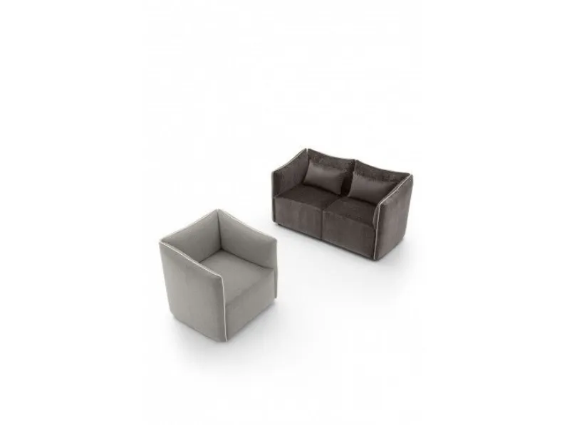 Poltrona in Tessuto Kubik Collezione esclusiva in Offerta Outlet