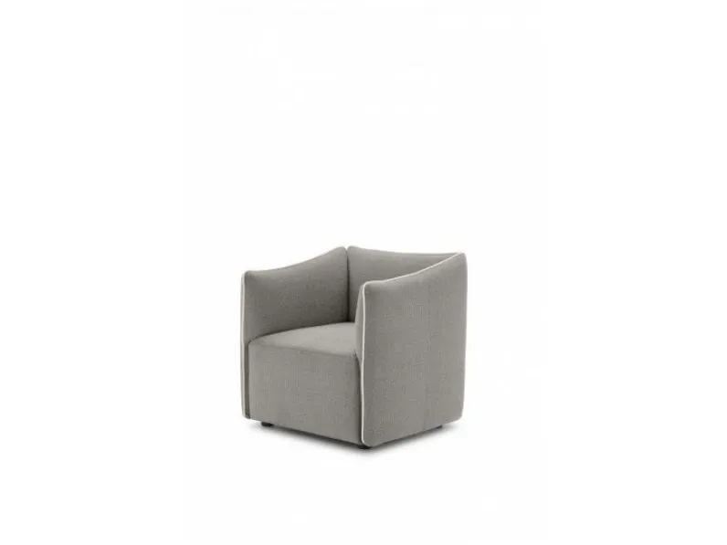 Poltrona in Tessuto Kubik Collezione esclusiva in Offerta Outlet