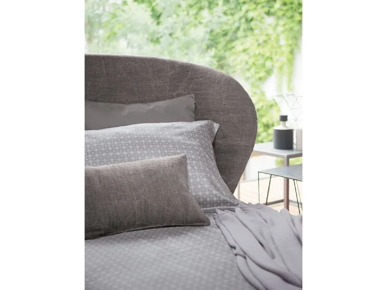 Poltrona letto Céline Flou in stile design SCONTATA
