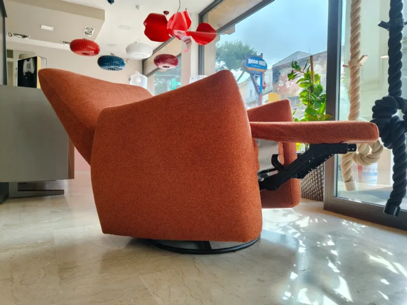 Poltrona Bubble con movimento relax a marchio Egoitaliano con uno sconto esclusivo