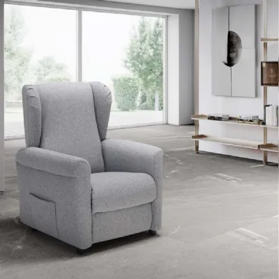 Poltrona Chanelcon movimento relax a marchio Mottes selection con uno sconto speciale