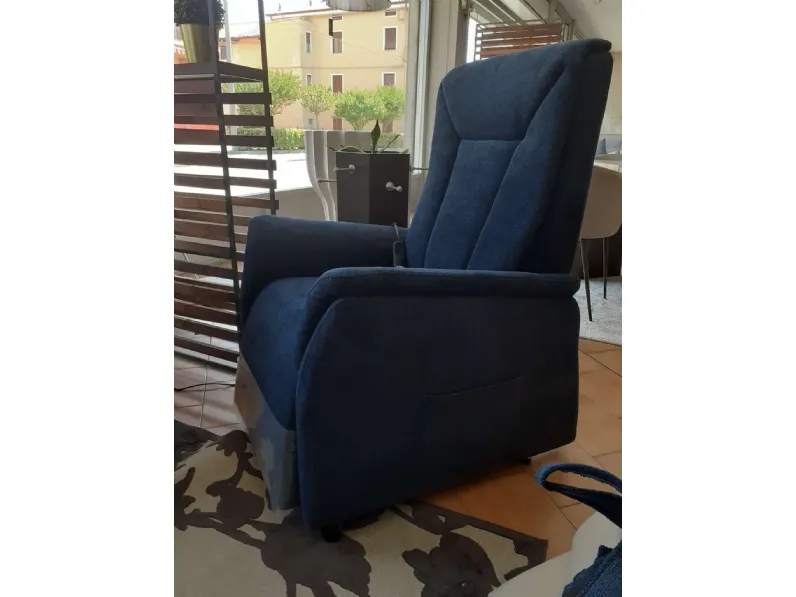 Poltrona Gala�con movimento relax a marchio Egoitaliano con uno sconto imperdibile
