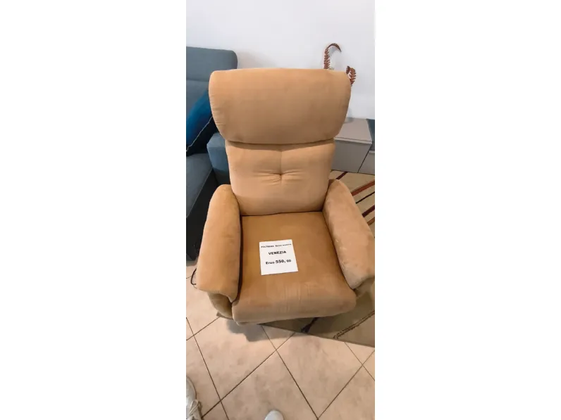 Poltrona relax modello Poltrona venezia a marchio Hoppl� in offerta