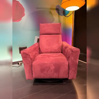 Poltrona Bluescon movimento relax a marchio Egoitaliano con uno sconto imperdibile