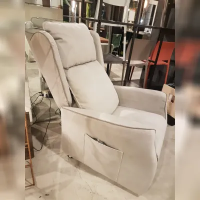 Poltrona relax Con movimento relax Kiara Il benessere a prezzo Outlet