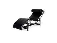 Poltrona Le Corbusier in pelle A&C, movimento relax, prezzi outlet.