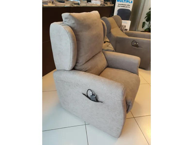 Poltrona relax modello Multipla 2023 a marchio Vitarelax con forte sconto