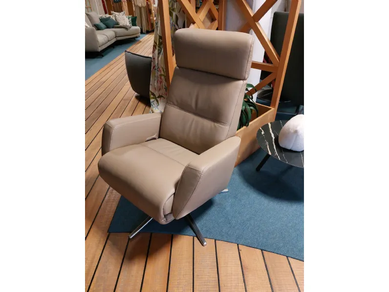 Poltrona Space 3400 imgcon movimento relax a marchio Ekornes con uno sconto esclusivo