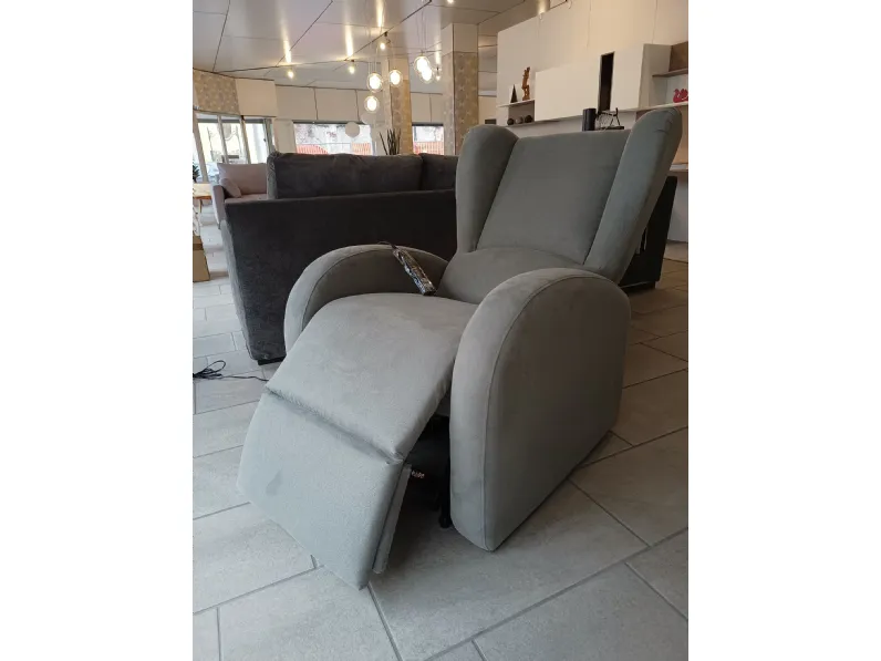 Poltrona relax in Tessuto Livia Hoppl in Offerta Outlet