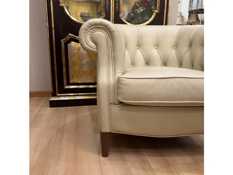 Poltrona in stile classico Capitonné Kermes in Offerta Outlet