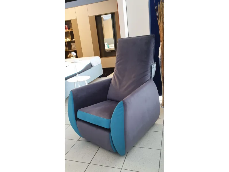 Poltrona con movimento relax Tizia Rigosalotti in Offerta Outlet