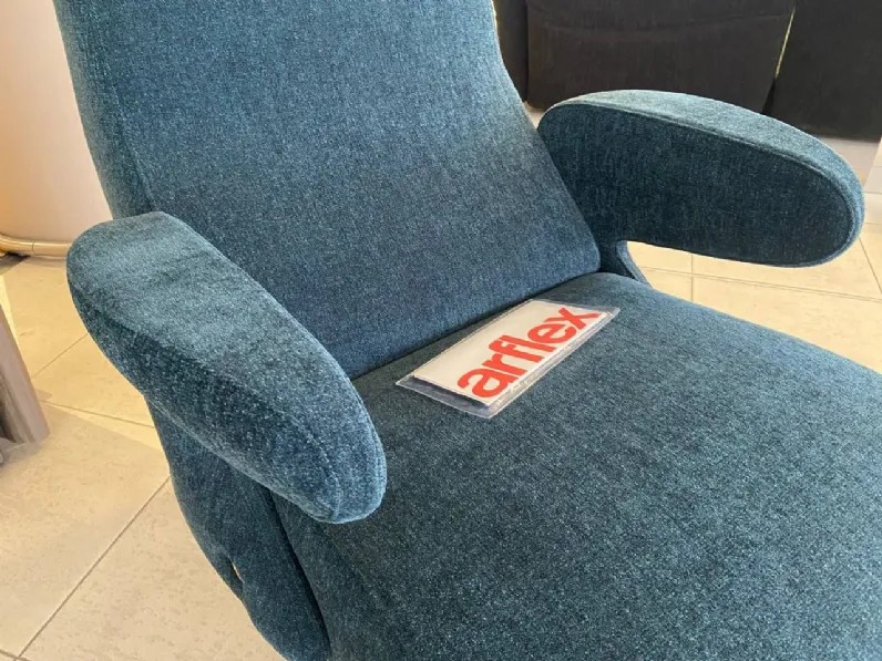 Poltrona con seduta fissa Delfino Arflex a prezzo Outlet 