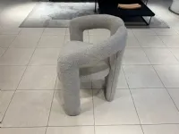 Poltrona con seduta fissa Dudet 562 Cassina a prezzo scontato 