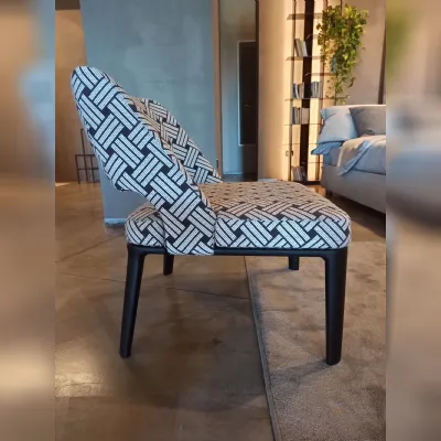 Poltrona con seduta fissa Owens Minotti a prezzo Outlet 