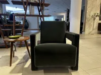 Poltrona con seduta fissa Utrecht Cassina a prezzo scontato 