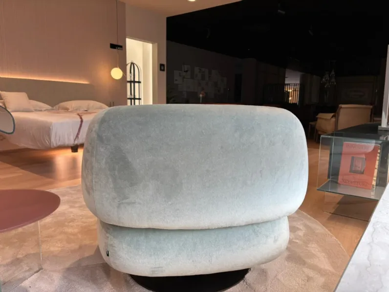 Poltrona con seduta fissa Zeppelin Lago a prezzo Outlet 
