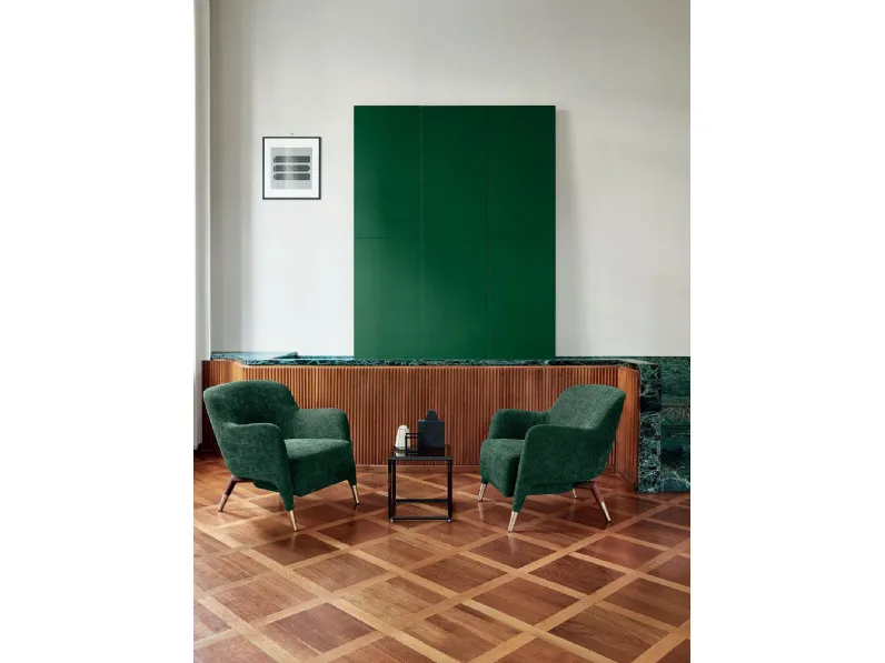 Poltrona con seduta fissa D.151.4 Molteni & c in Offerta Outlet 