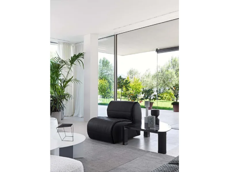 Poltrona con seduta fissa Flora Flou in Offerta Outlet 