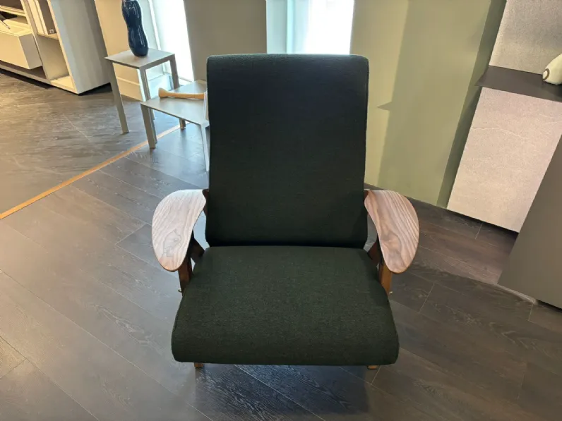 Poltrona Gilda cm Zanotta a prezzo Outlet 