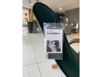 Poltrona Gilda Zanotta: progettata da interni, in tessuto scontato.