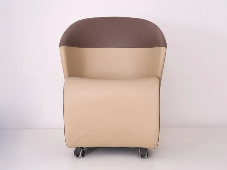 Poltrona in stile design Koccola Kastel in Offerta Outlet