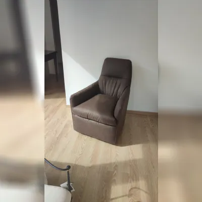 Poltrona modello Bangkok Le comfort con forte sconto