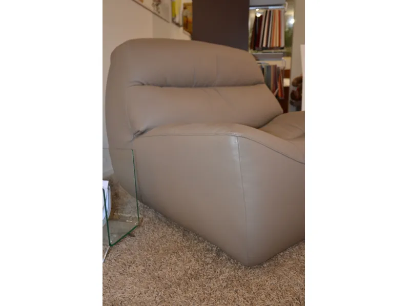 Poltrona in stile moderno Cal  Calia in Offerta Outlet