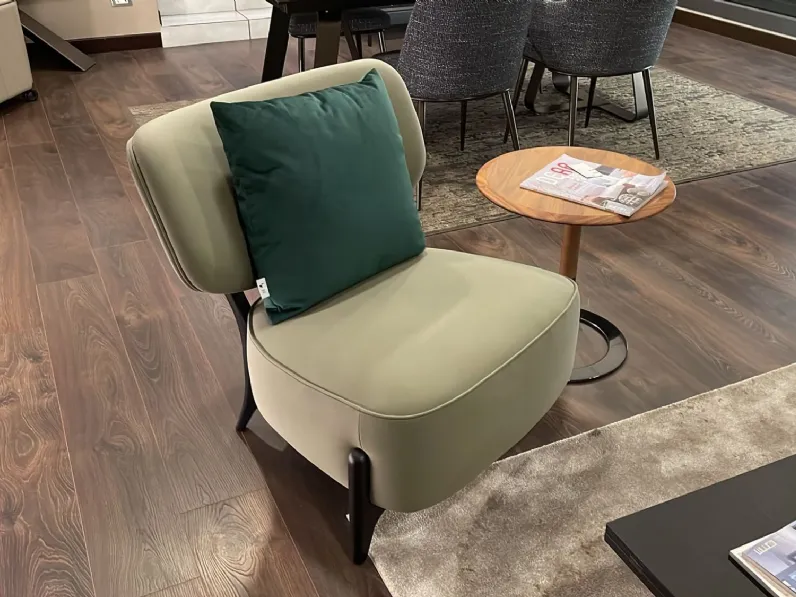 Poltrona modello Silla Calia con forte sconto