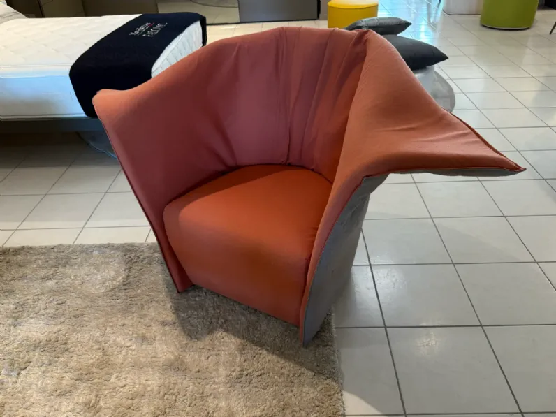 Poltrona in stile design Artichoke Novamobili in Offerta Outlet