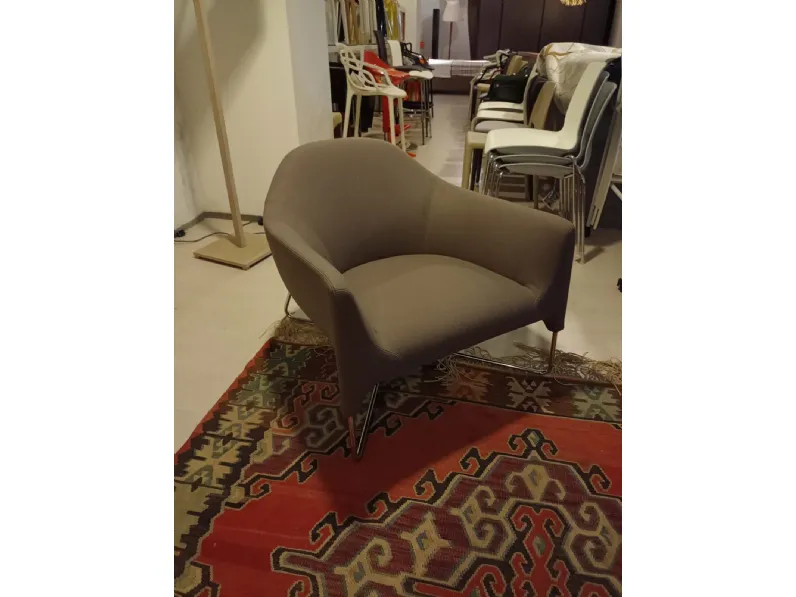 Poltrona in Tessuto Bali Poliform in Offerta Outlet