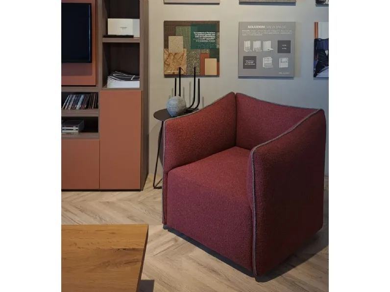 Poltrona in stile design Kubik Le comfort in Offerta Outlet