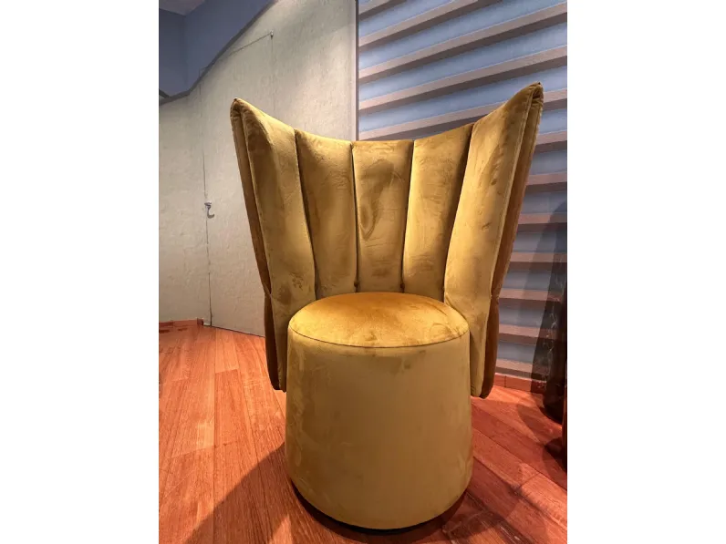 Poltrona in Tessuto Modello vivi  Calia in Offerta Outlet