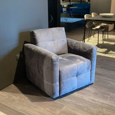 Poltrona in Tessuto Nicholas Calia in Offerta Outlet
