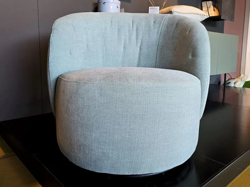 Poltrona modello Poltrona lecomfort mobi  Le comfort ad un prezzo vantaggioso