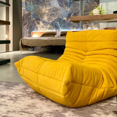 Poltrona in Tessuto Togo Ligne roset in Offerta Outlet