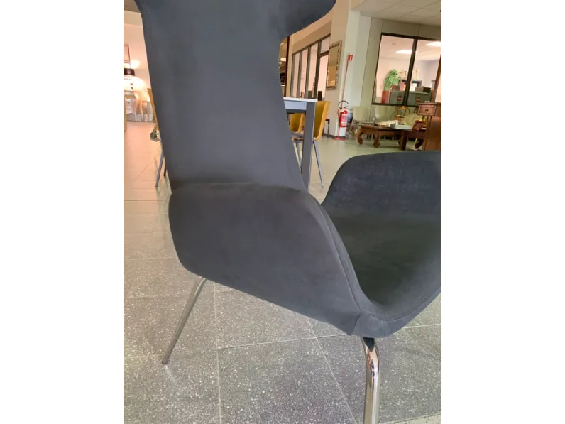 Poltrona in Tessuto Light Midj a prezzo Outlet
