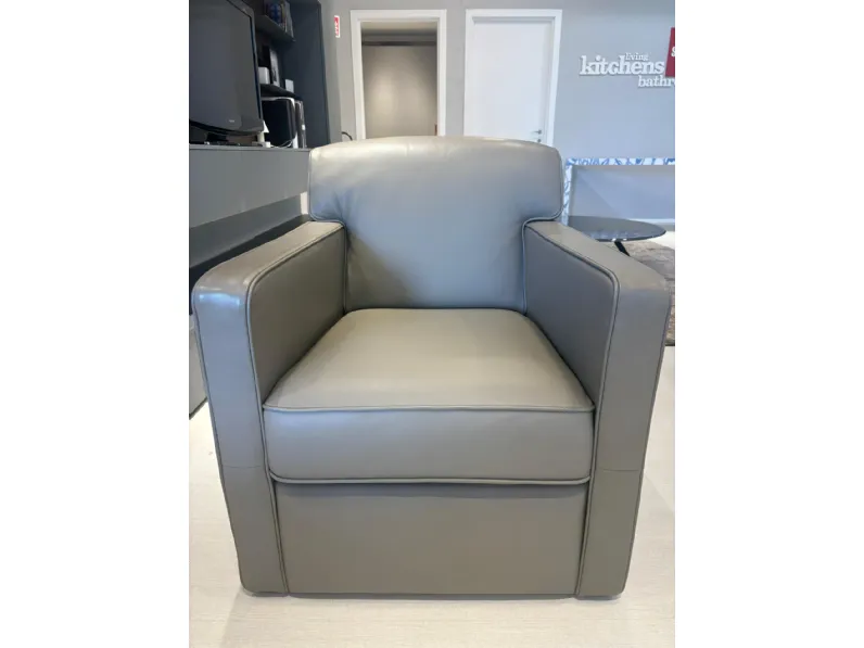 Poltrona in Pelle Lola Nicoletti home a prezzo Outlet