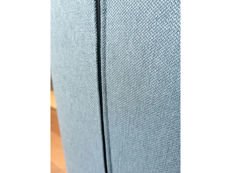 Poltrona in stile moderno Bangkok Le comfort in Offerta Outlet