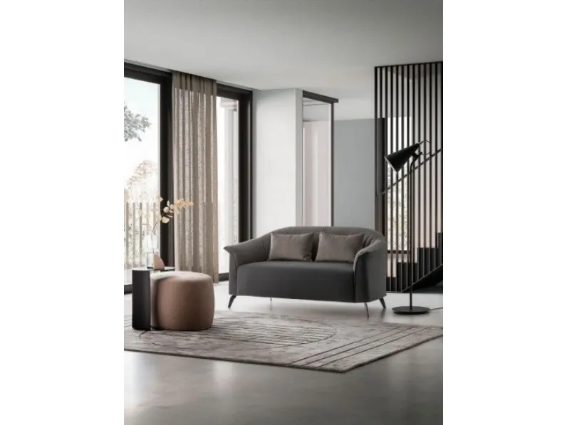 Poltrona con seduta fissa Caroline loveseat Le comfort a prezzo Outlet 