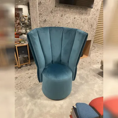 Poltrona modello Cv 103 poltrona vivi' Calia ad un prezzo imperdibile