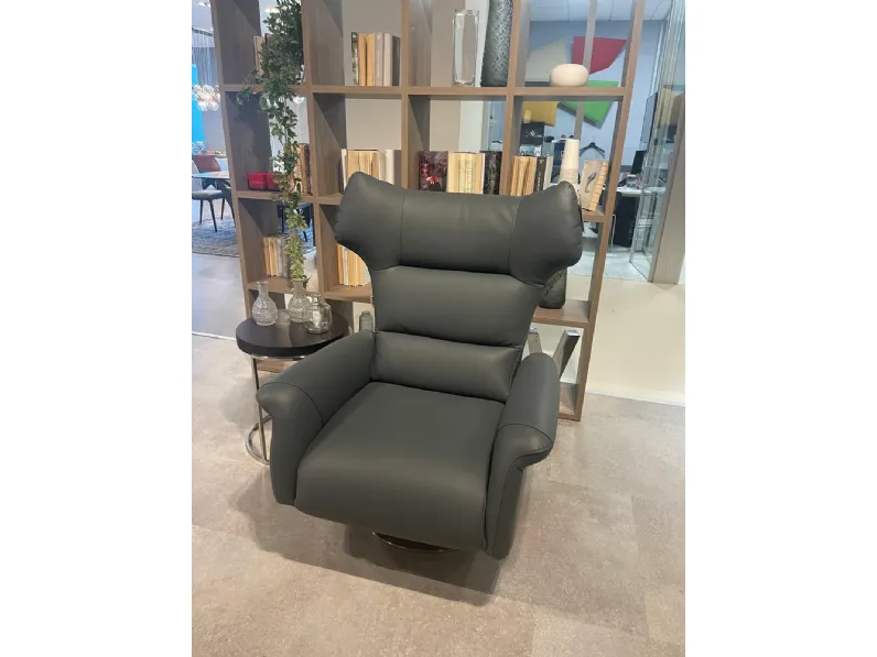 Poltrona modello Cv 540 poltrona arum Collezione esclusiva in offerta