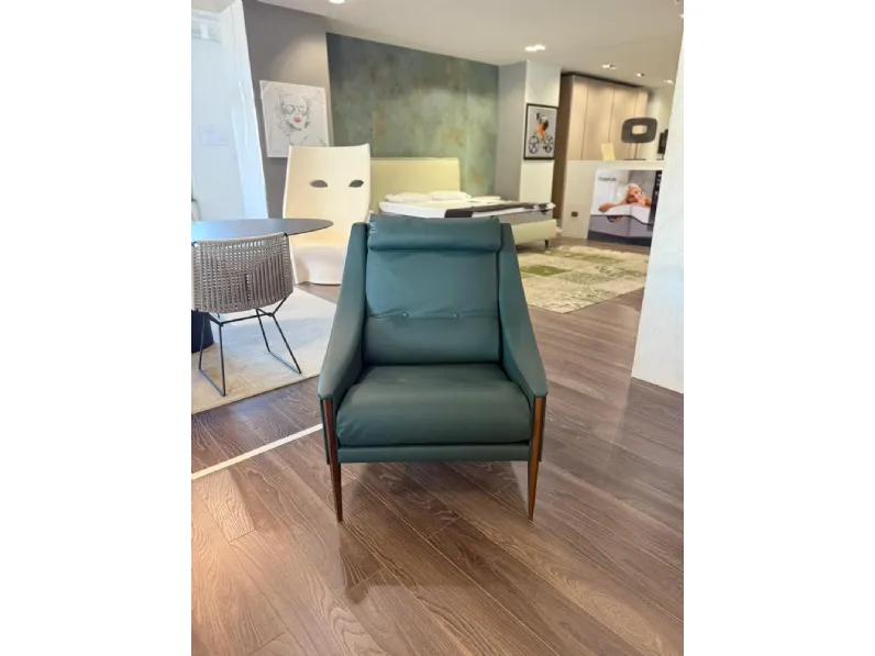 Poltrona modello Dezza 48 Poltrona frau ad un prezzo vantaggioso