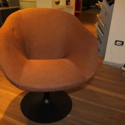 Poltrona modello Egg Unico italia a prezzi outlet
