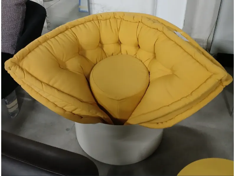 Poltrona in stile design Huggy Lago in Offerta Outlet