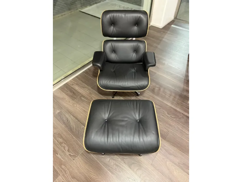 Poltrona modello Lounge chair e ottoman vitra Collezione esclusiva in offerta