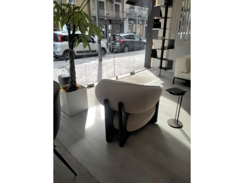 Poltrona modello Ruby lounge Cattelan italia in offerta
