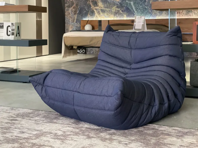 Poltrona in stile design Togo Ligne roset in Offerta Outlet