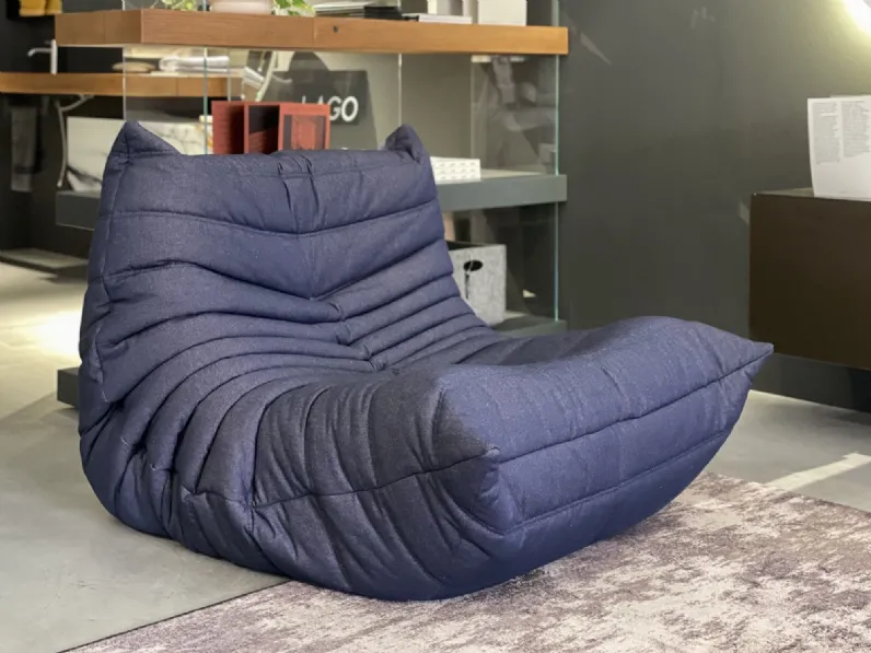 Poltrona Togo Ligne roset in Tessuto SCONTATA