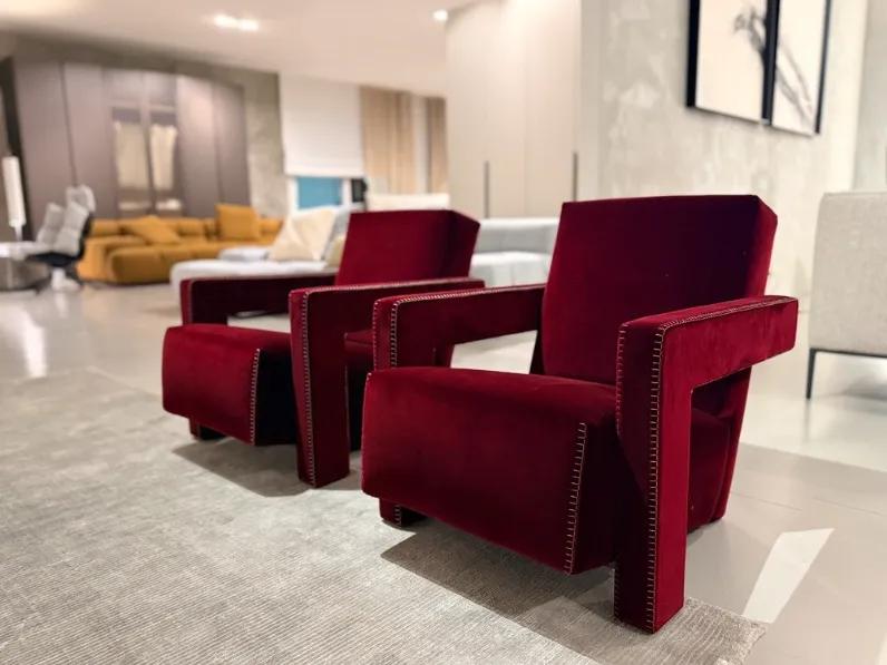 Poltrona modello Utrecht Cassina in offerta